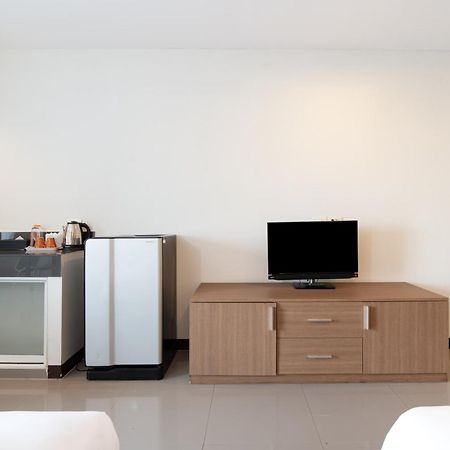 בנגקוק Leenova Place מראה חיצוני תמונה